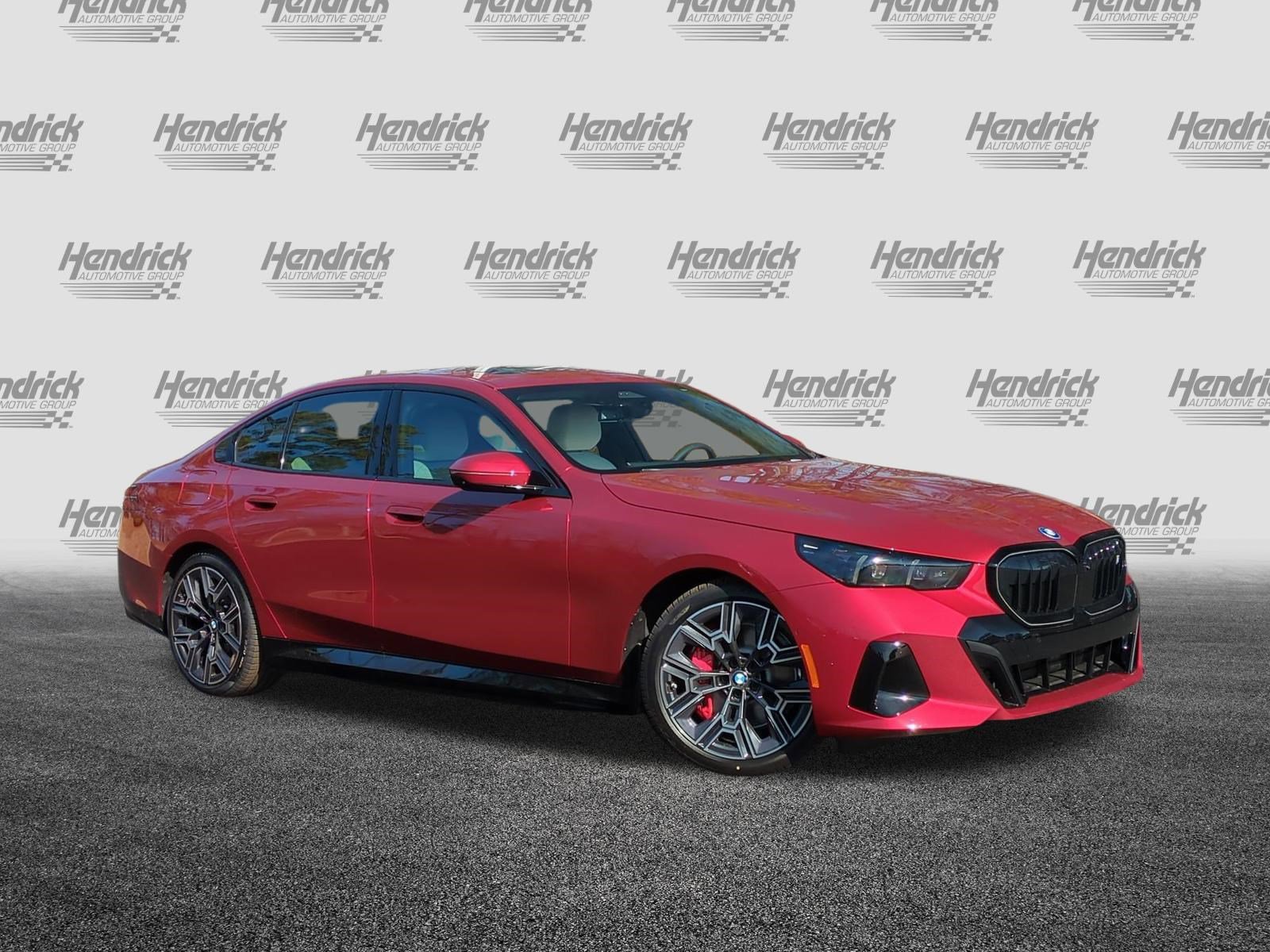 New 2026 BMW i5 eDrive40 w/ M Sport Package RWD image 2