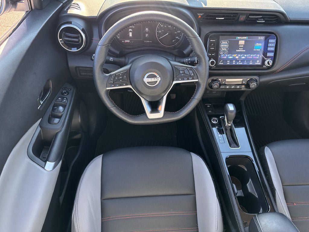 Used 2023 Nissan Kicks SR w/ SR Premium Package FWD image 14