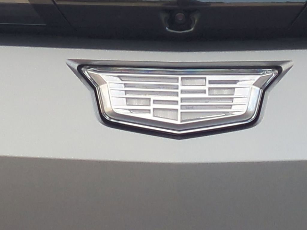 New 2026 Cadillac Lyriq V image 31