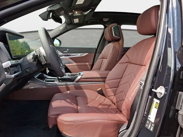 New 2026 BMW 740i xDrive AWD/4WD image 11