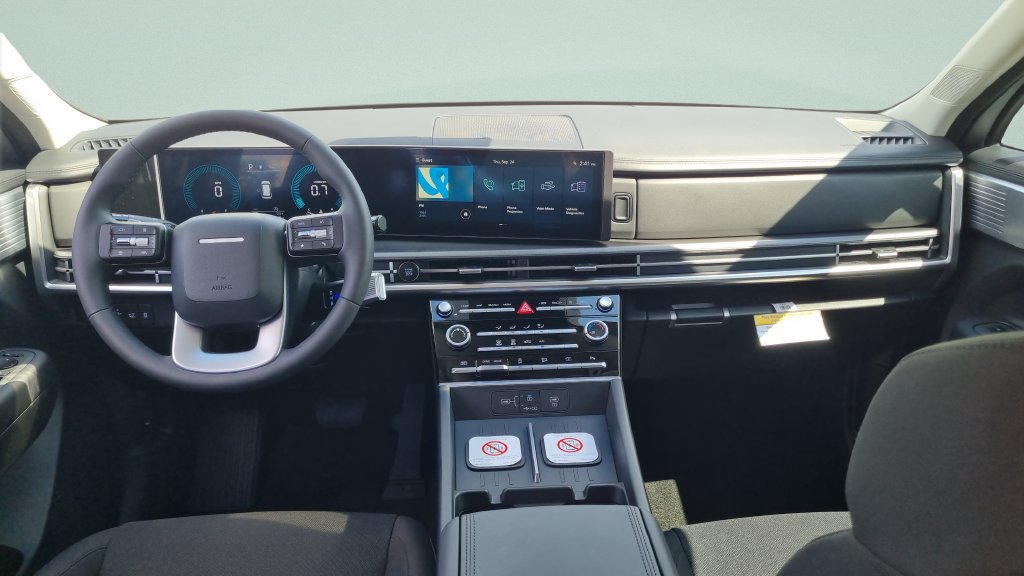 New 2027 Hyundai Santa Fe SE FWD image 11