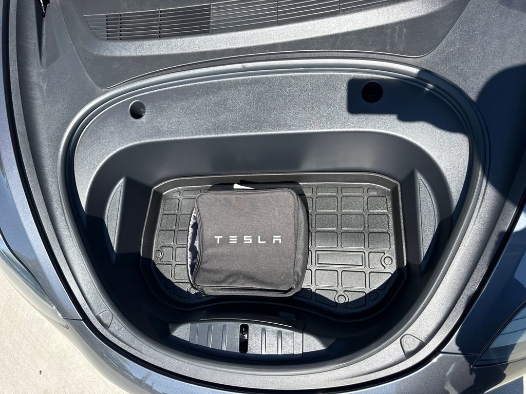 Used 2023 Tesla Model 3 Performance image 34