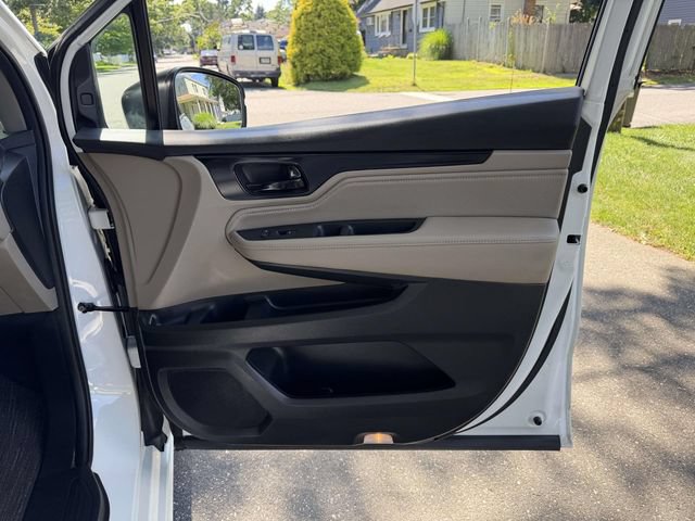 Used 2023 Honda Odyssey Touring image 14