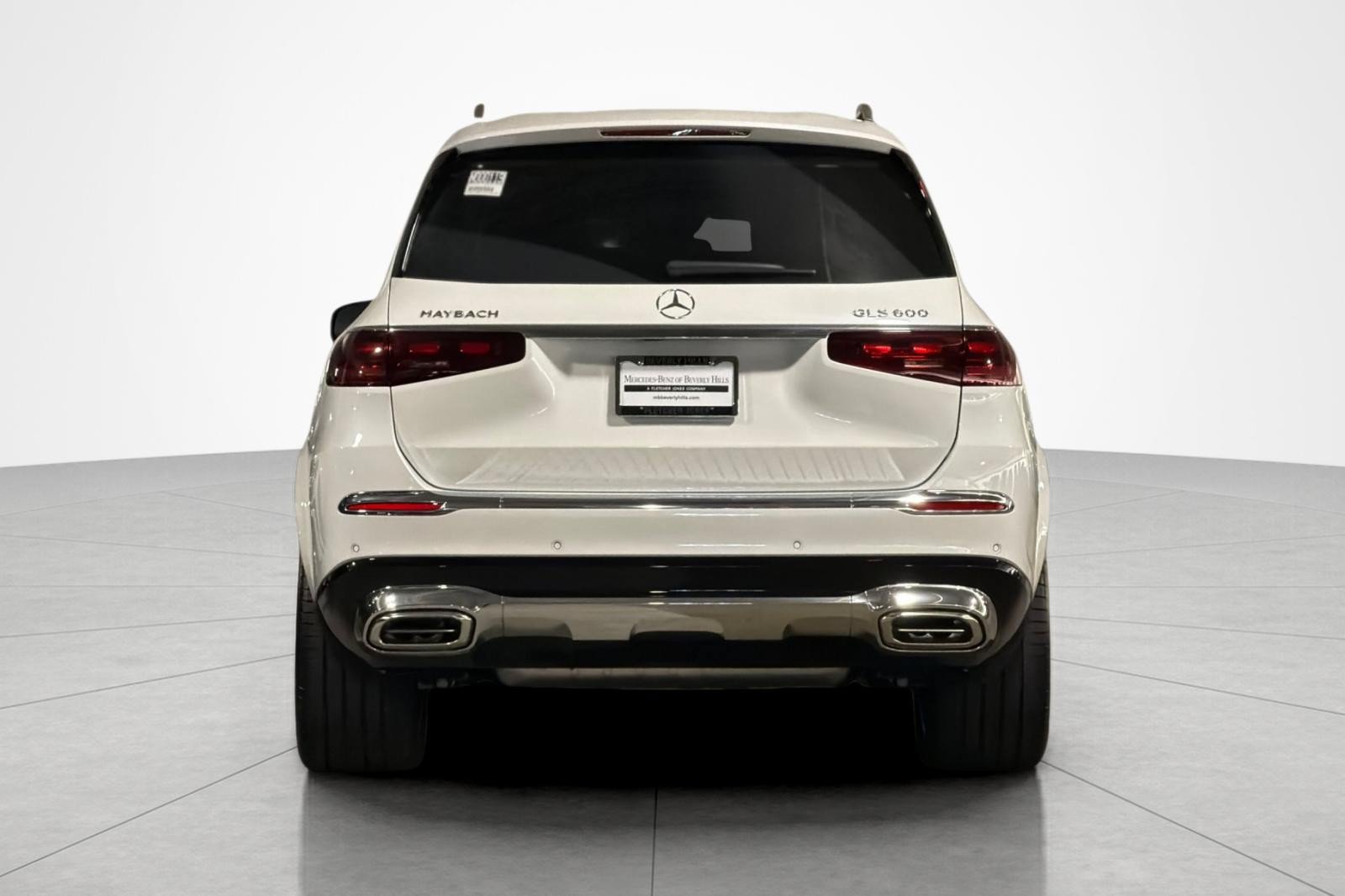 New 2026 Mercedes-Benz Maybach GLS 600 4MATIC image 4