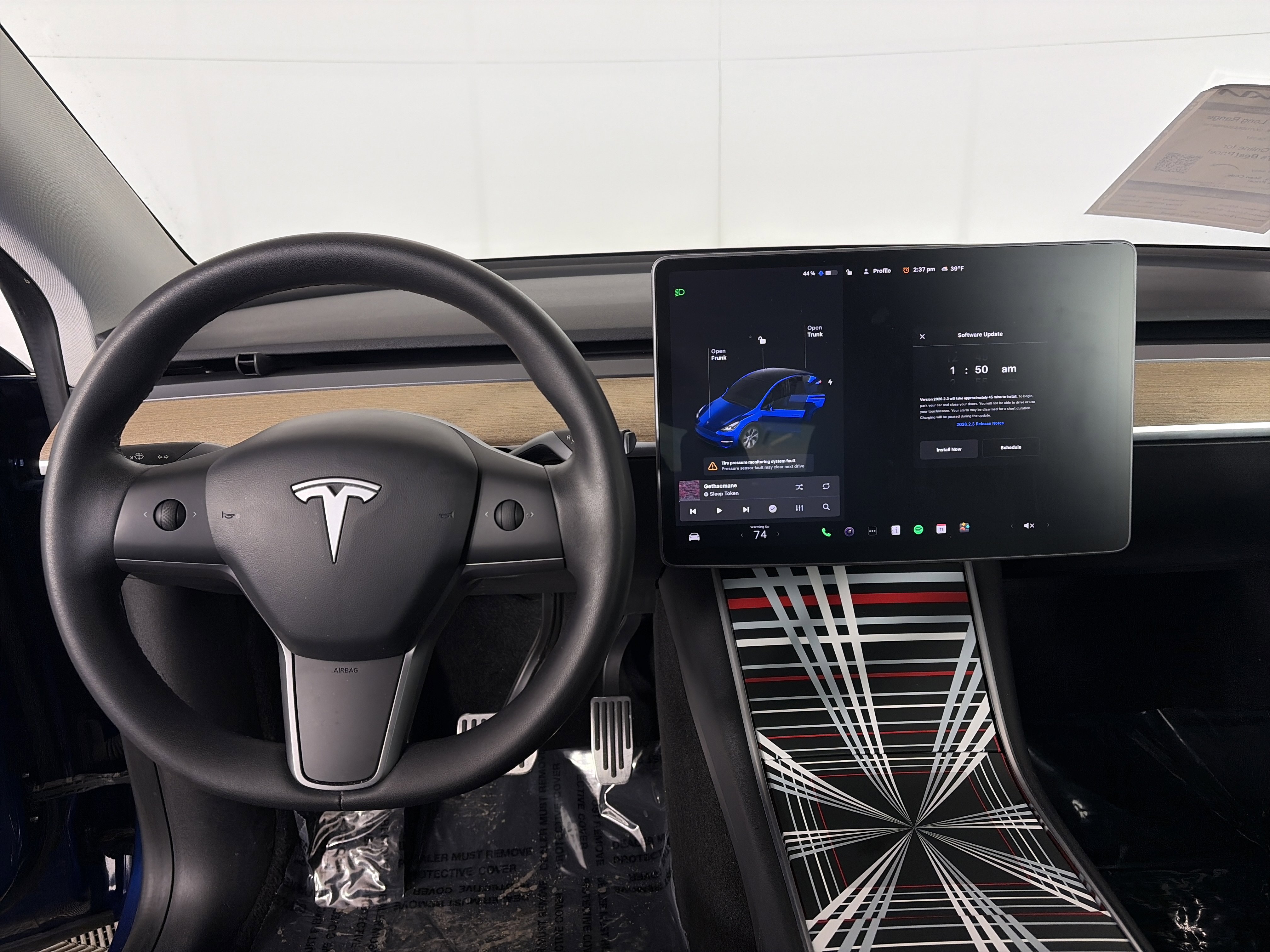 Used 2021 Tesla Model Y Long Range image 3