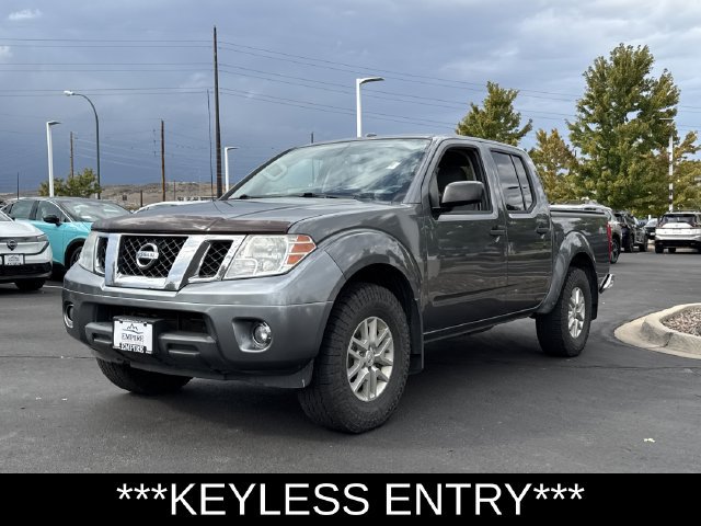 Used 2017 Nissan Frontier SV w/ SV Value Truck Package AWD/4WD image 9