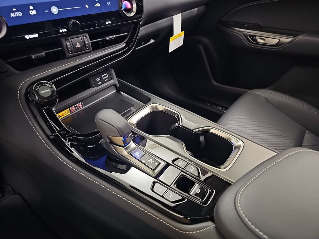 New 2026 Lexus NX 450h+ AWD w/ Luxury Package image 25