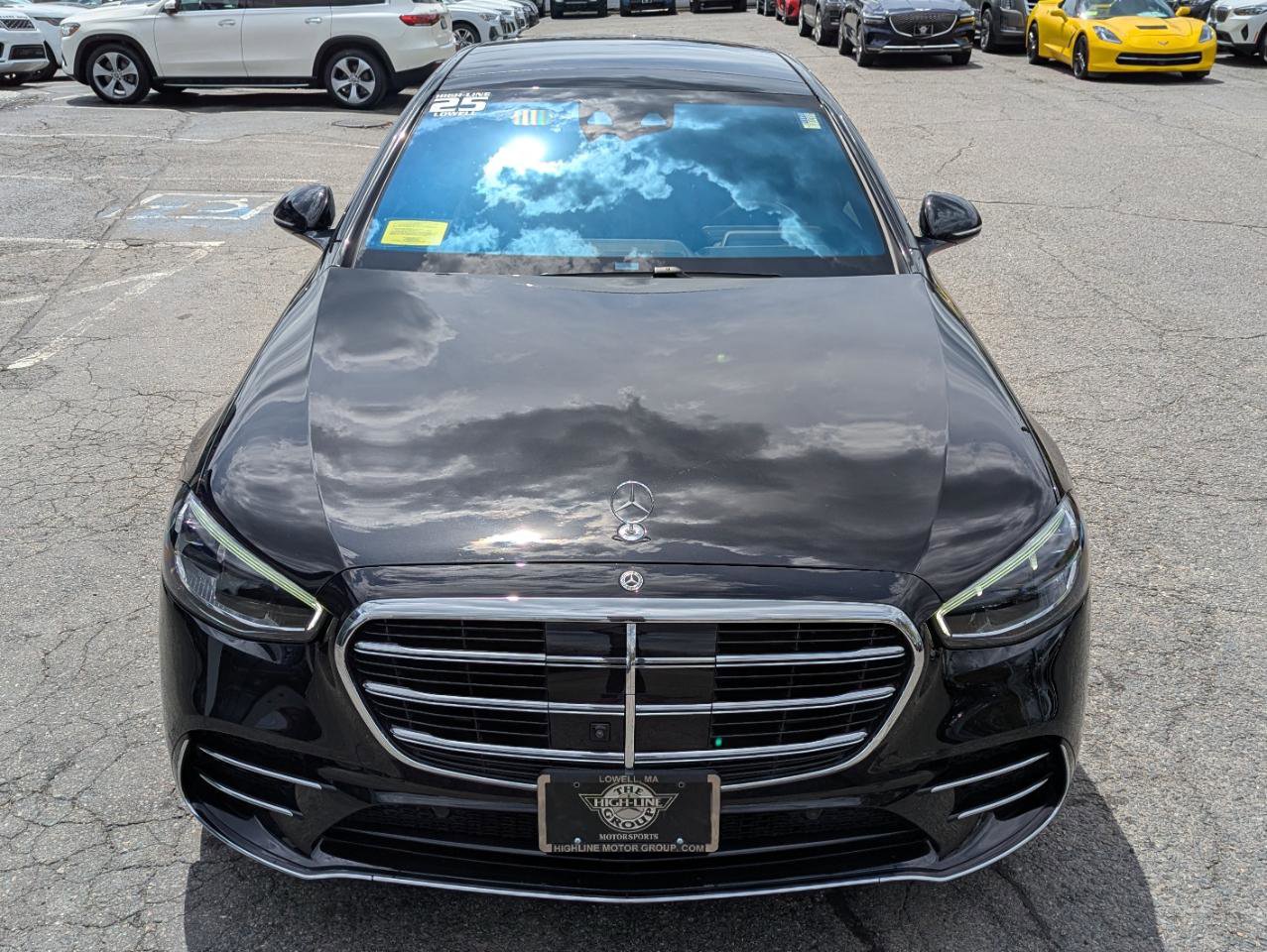 Used 2025 Mercedes-Benz S 580 4MATIC Sedan image 3