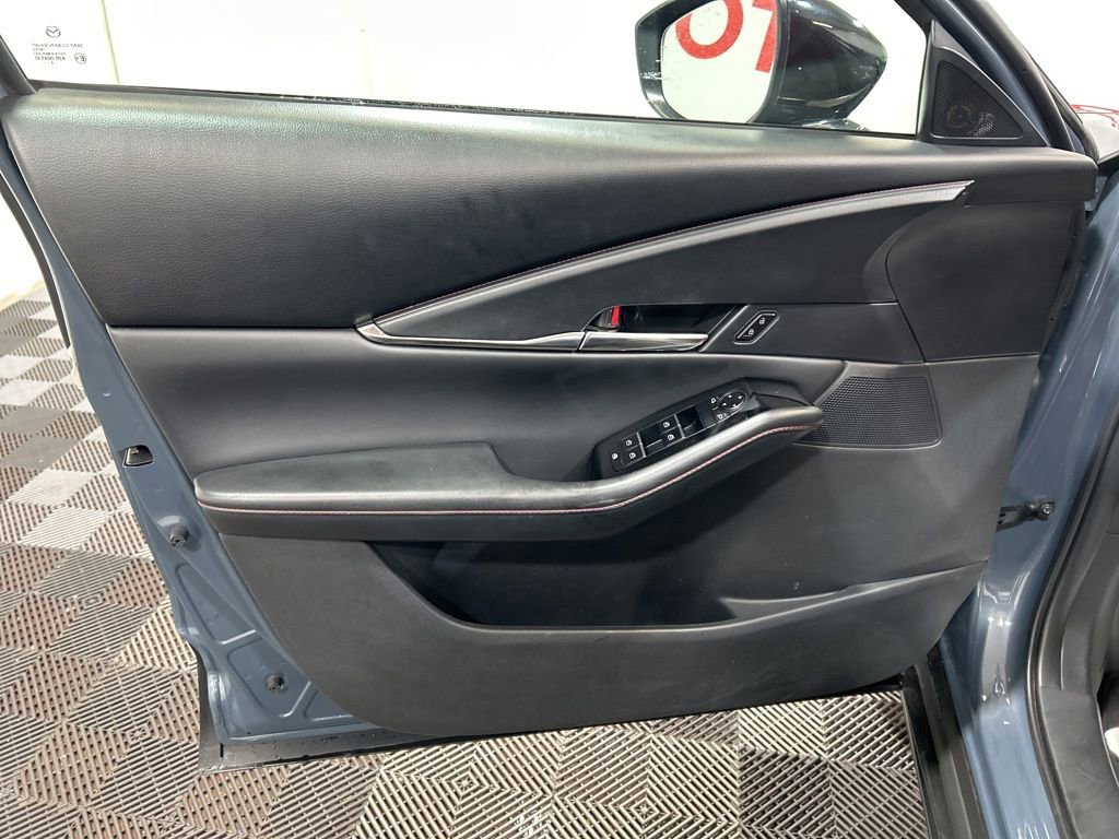 Used 2025 MAZDA CX-30 AWD 2.5 S w/ Preferred Package image 19
