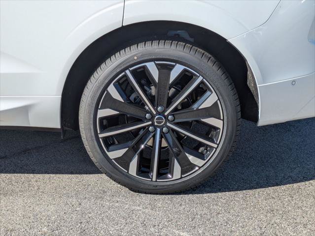 New 2026 Volvo XC60 B5 Ultra w/ Protection Package Premier AWD/4WD image 6