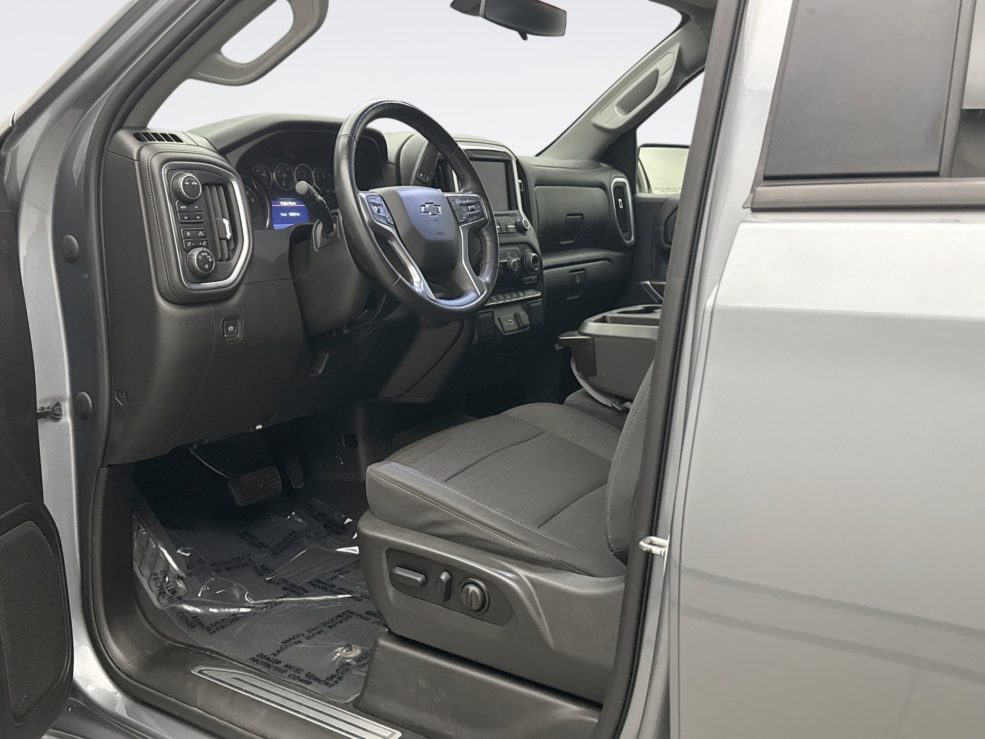 Used 2022 Chevrolet Silverado 1500 RST AWD/4WD image 10