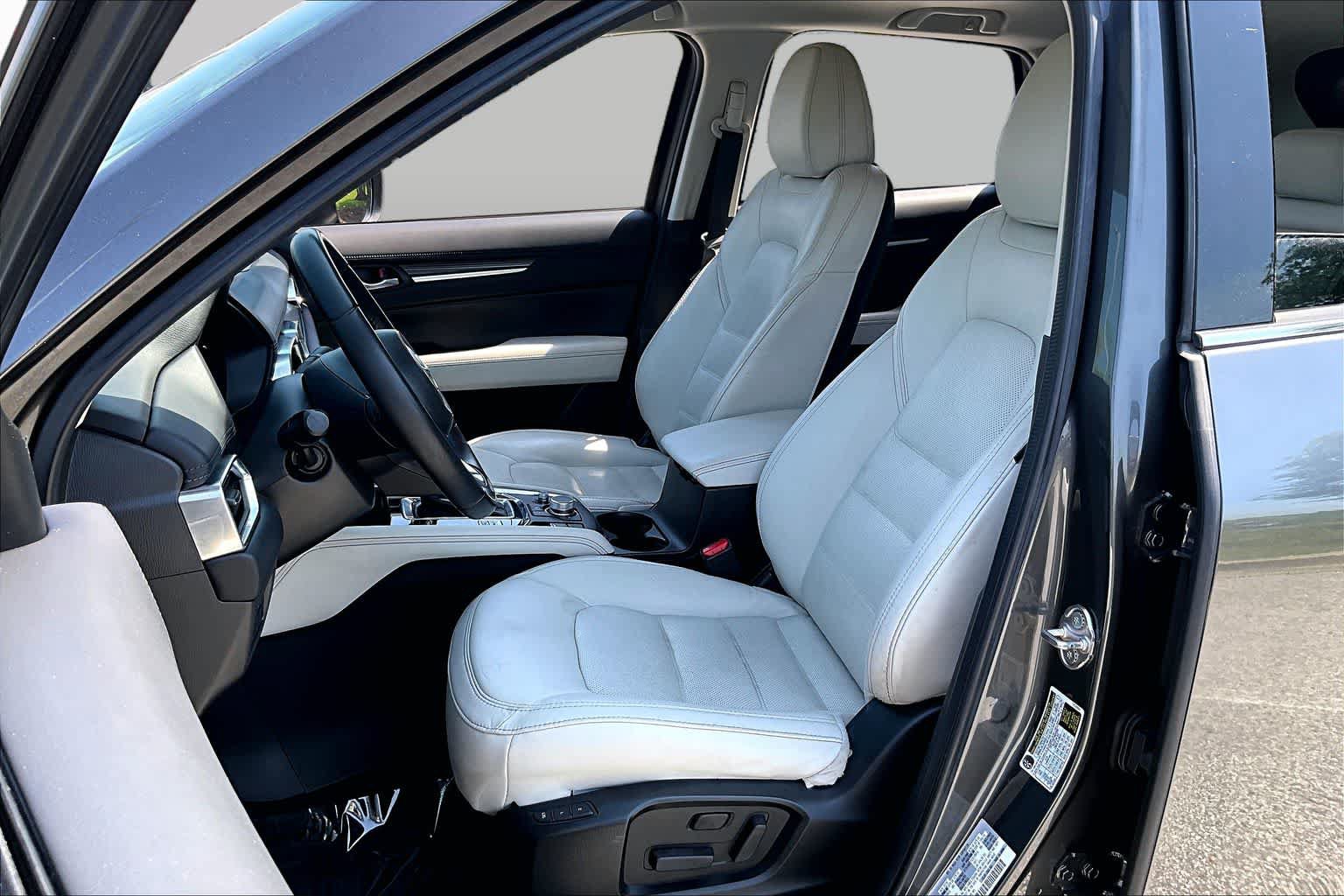 Used 2019 MAZDA CX-5 Grand Touring w/ GT Premium Package FWD image 8