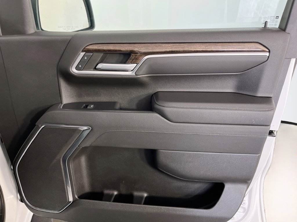 Used 2022 GMC Sierra 1500 Elevation AWD/4WD image 32
