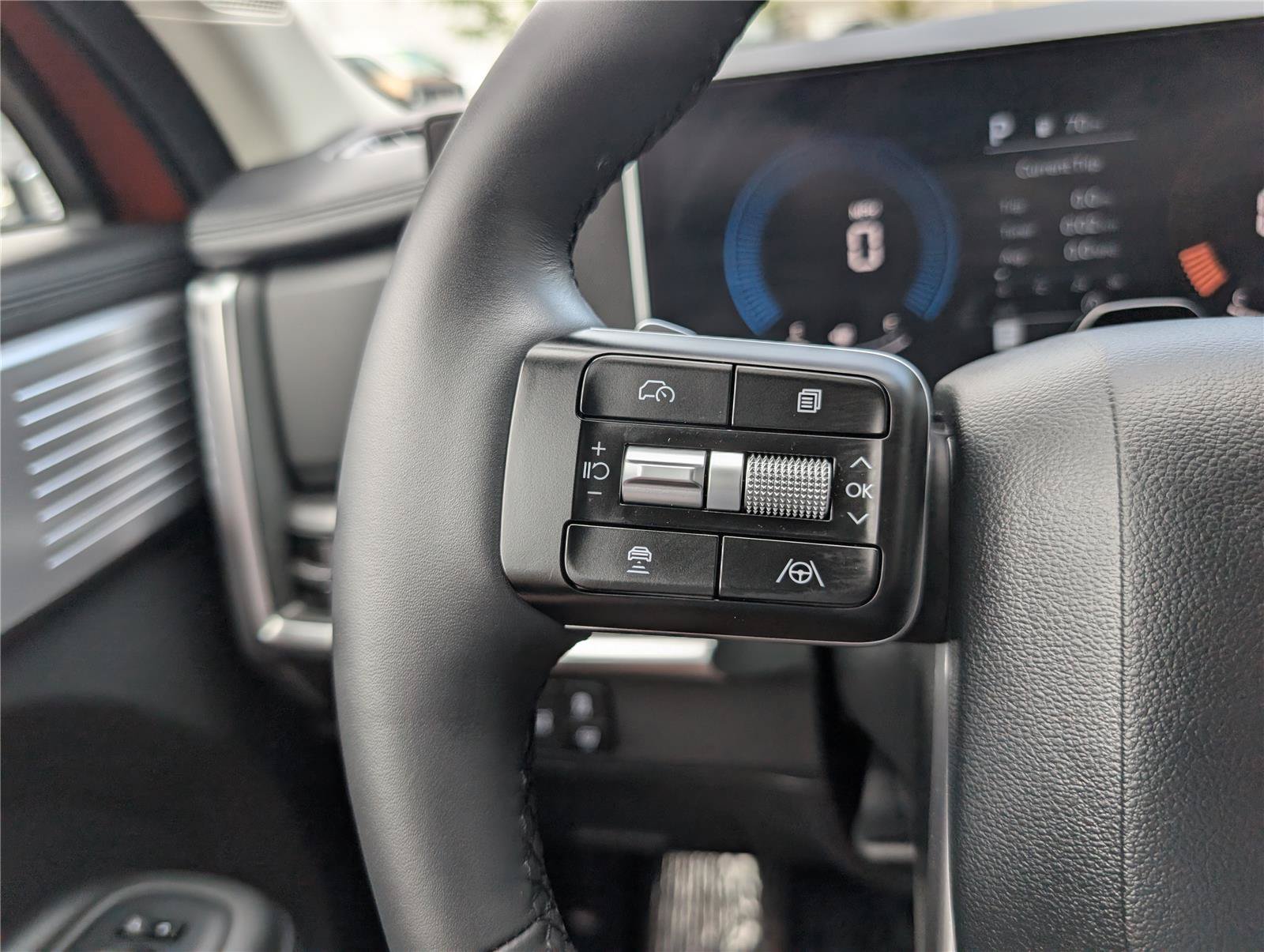 Used 2025 Hyundai Santa Fe XRT AWD/4WD image 24