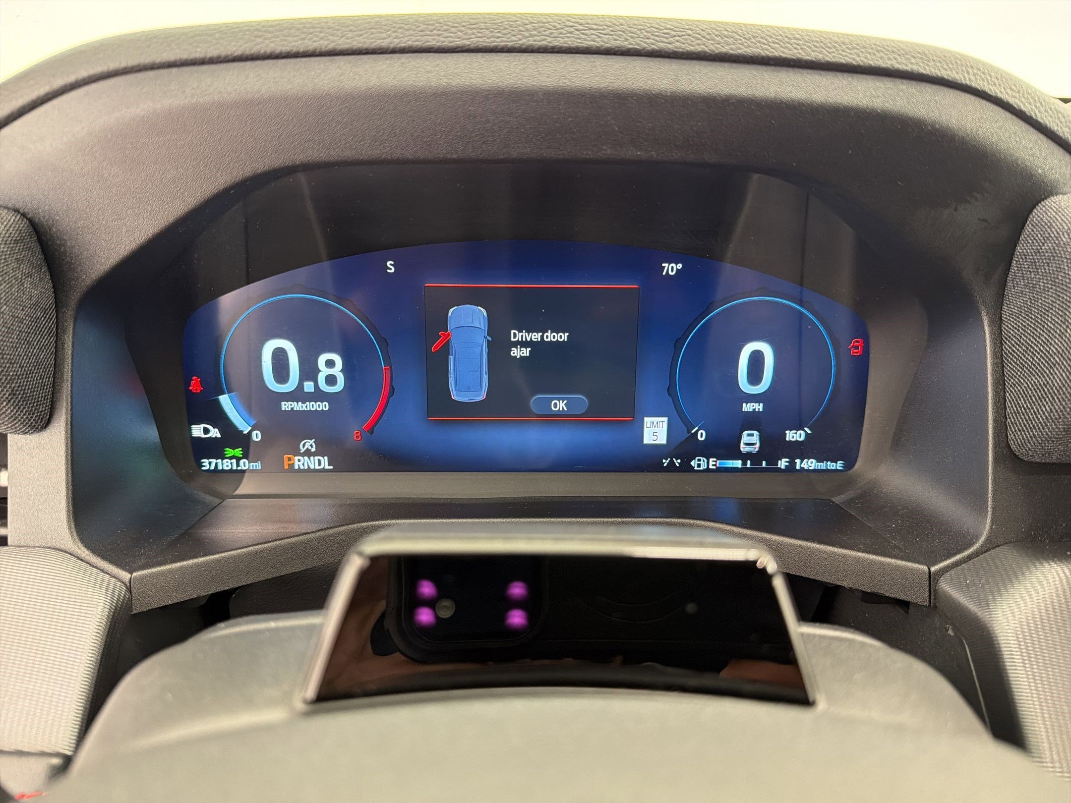 Certified 2025 Ford Explorer ST-Line w/ ST-Line Street Pack AWD/4WD image 18