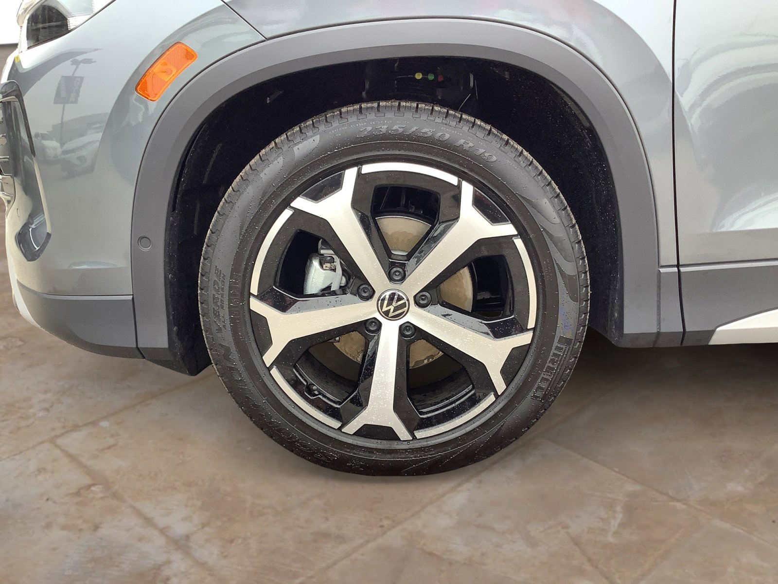 New 2026 Volkswagen Tiguan SE FWD image 11