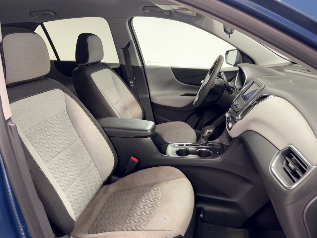 Used 2024 Chevrolet Equinox LT FWD image 30