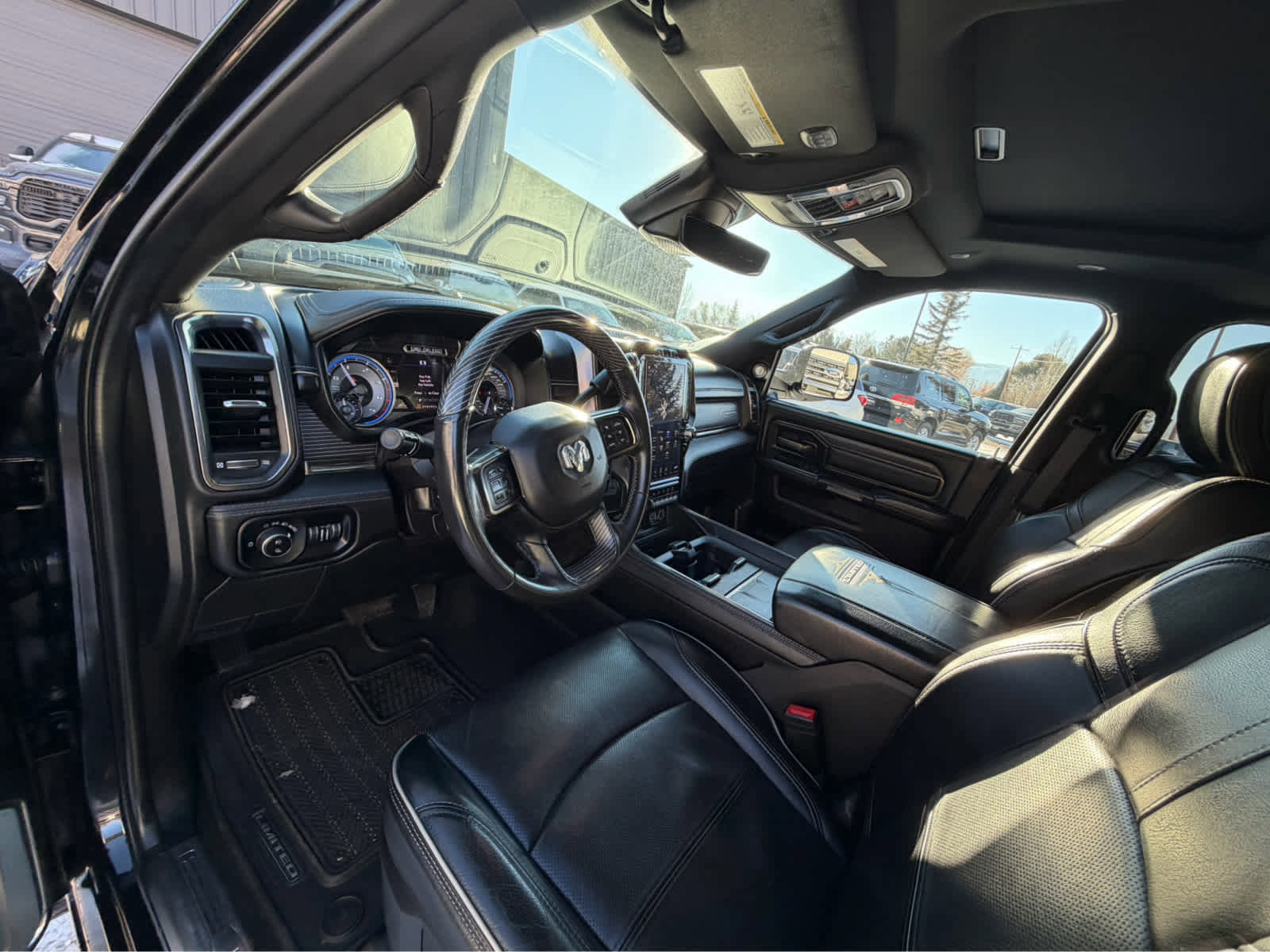 Used 2020 RAM 3500 Limited image 18