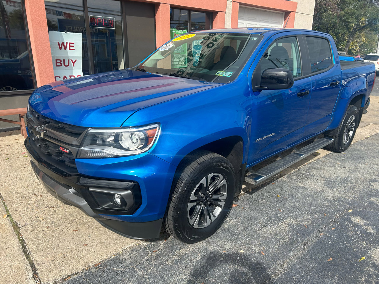 Used 2022 Chevrolet Colorado Z71 image 2