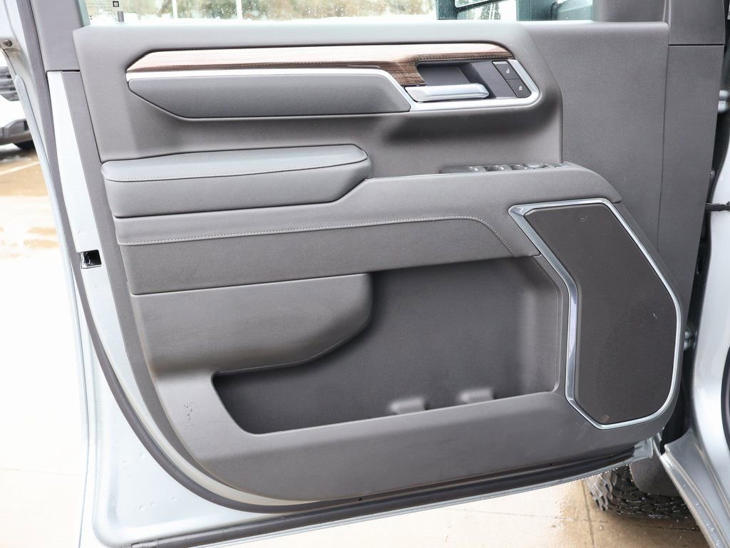 New 2026 Chevrolet Silverado 3500 LT w/ Trail Boss Package image 13