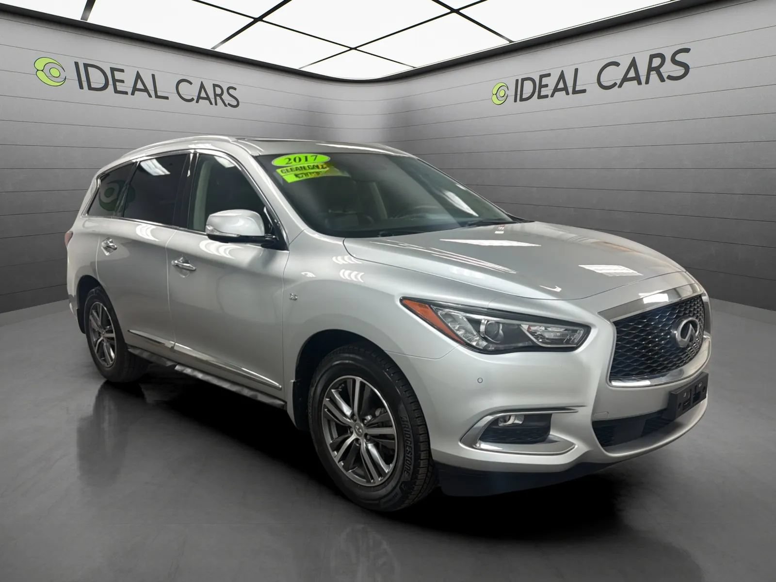 Used 2017 INFINITI QX60 FWD w/ Premium Plus Package image 7