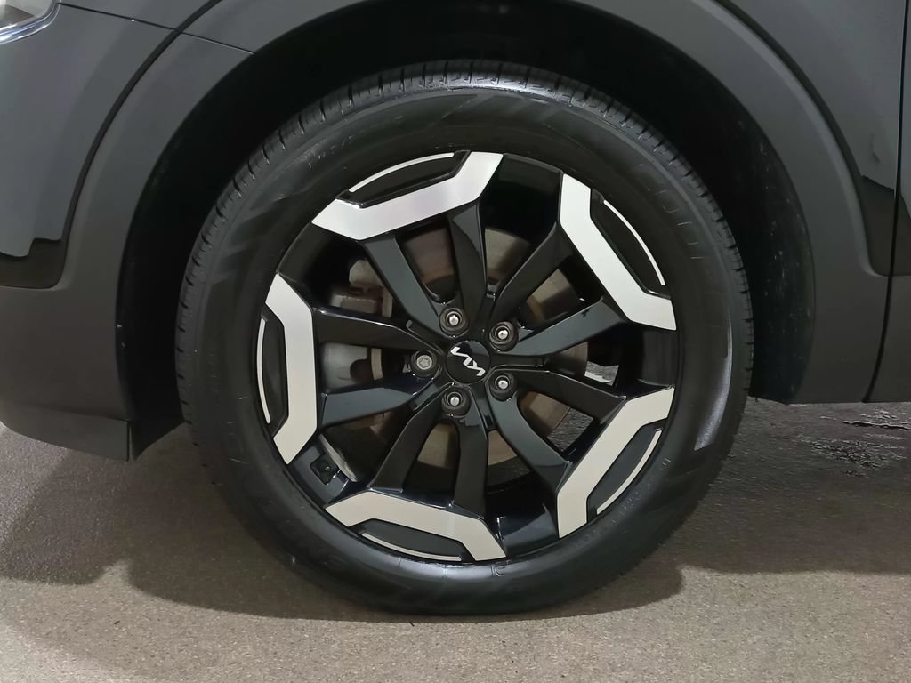 Used 2023 Kia Telluride S AWD/4WD image 12