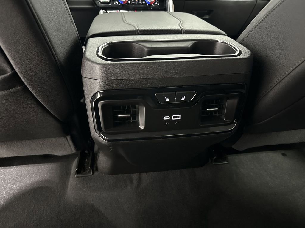 Used 2025 GMC Sierra 1500 AT4 image 22