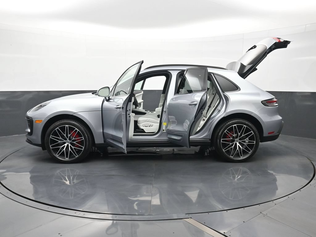 New 2026 Porsche Macan S AWD/4WD image 30