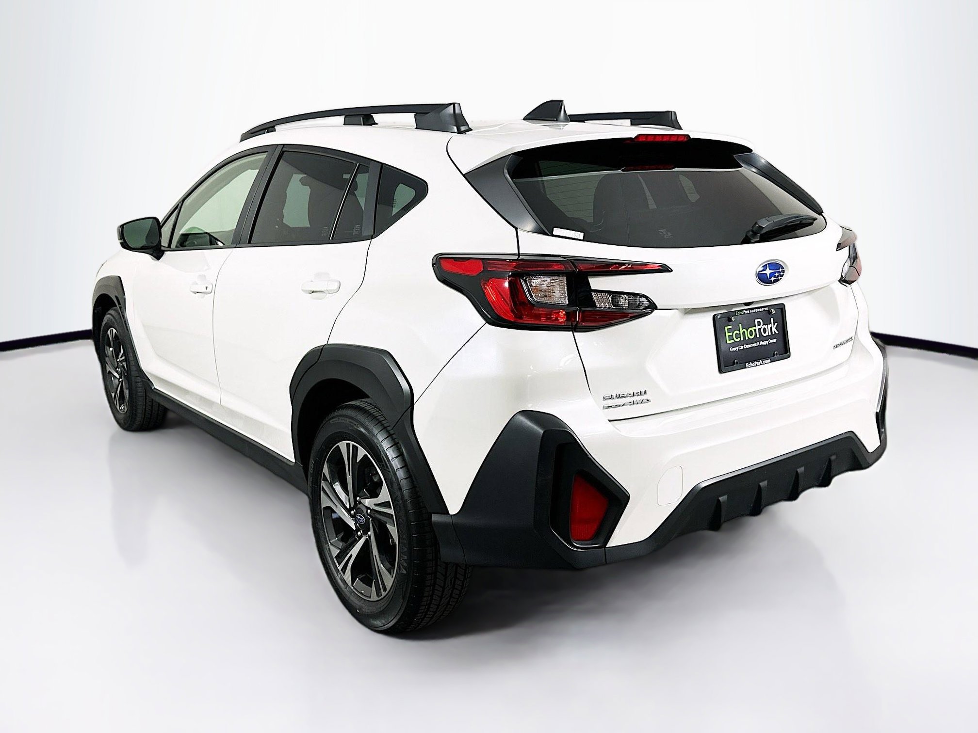Used 2024 Subaru Crosstrek 2.0i Premium image 5