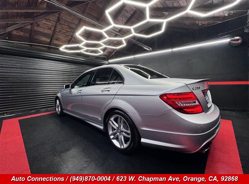 Used 2014 Mercedes-Benz C 250 Luxury image 4