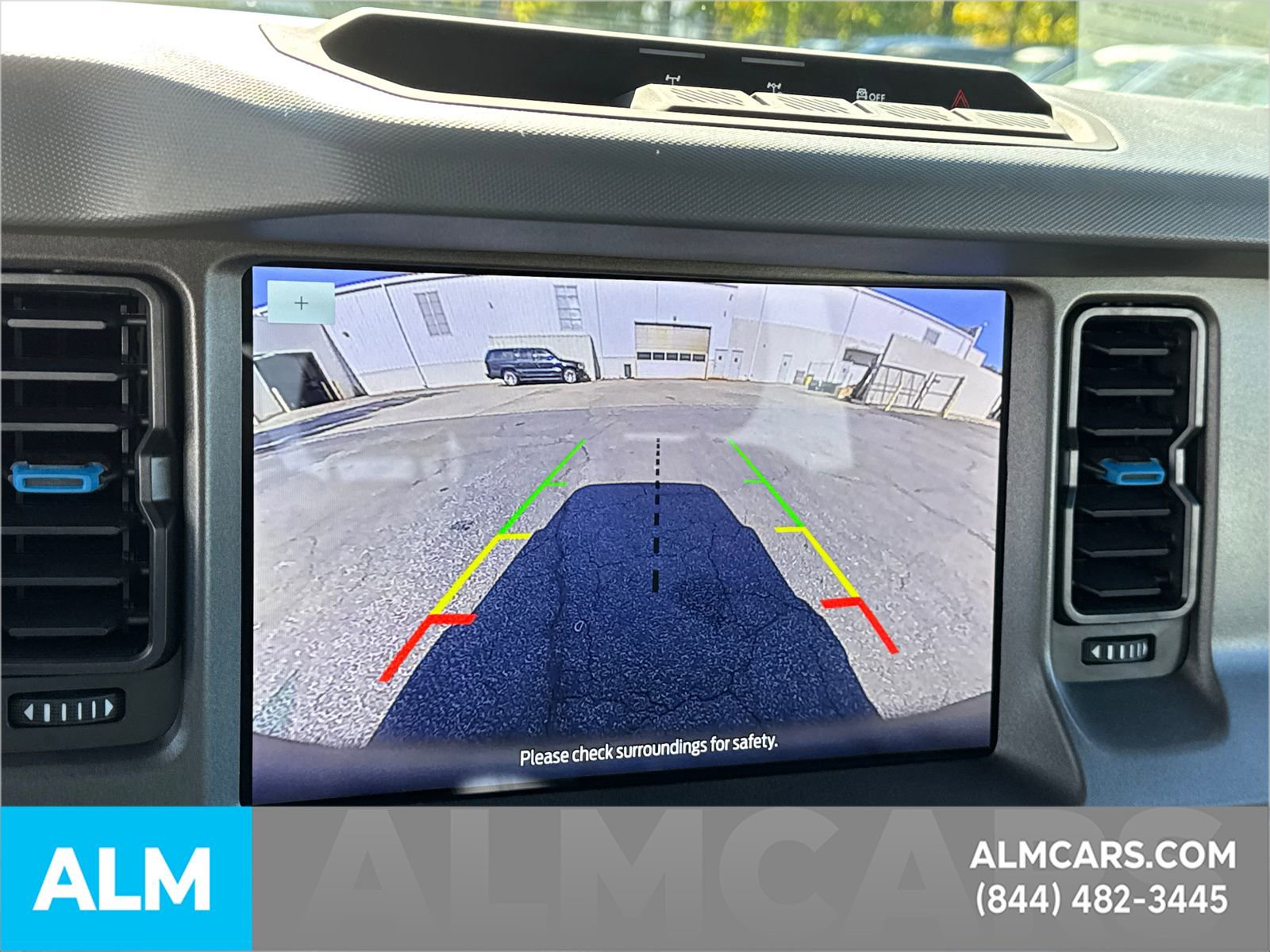 Used 2024 Ford Bronco Black Diamond image 29