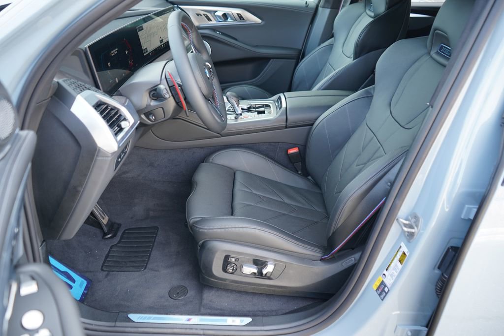 New 2026 BMW XM Label Red w/ M Driver's Package image 10