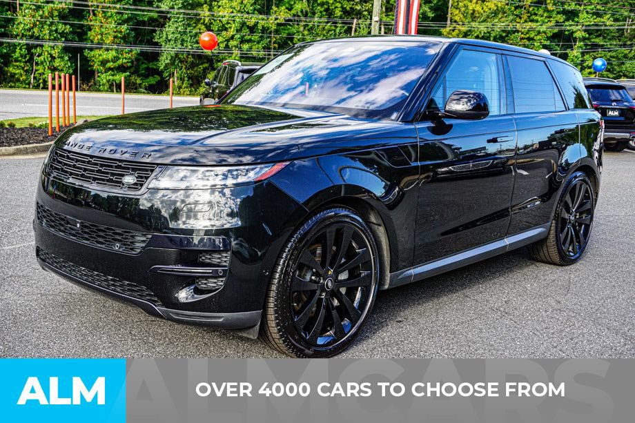 Used 2023 Land Rover Range Rover Sport SE AWD/4WD image 2