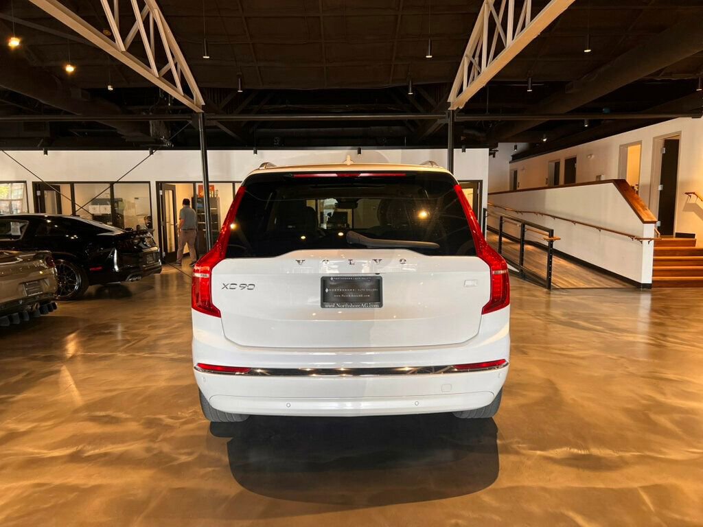 Used 2023 Volvo XC90 T8 Plus image 4