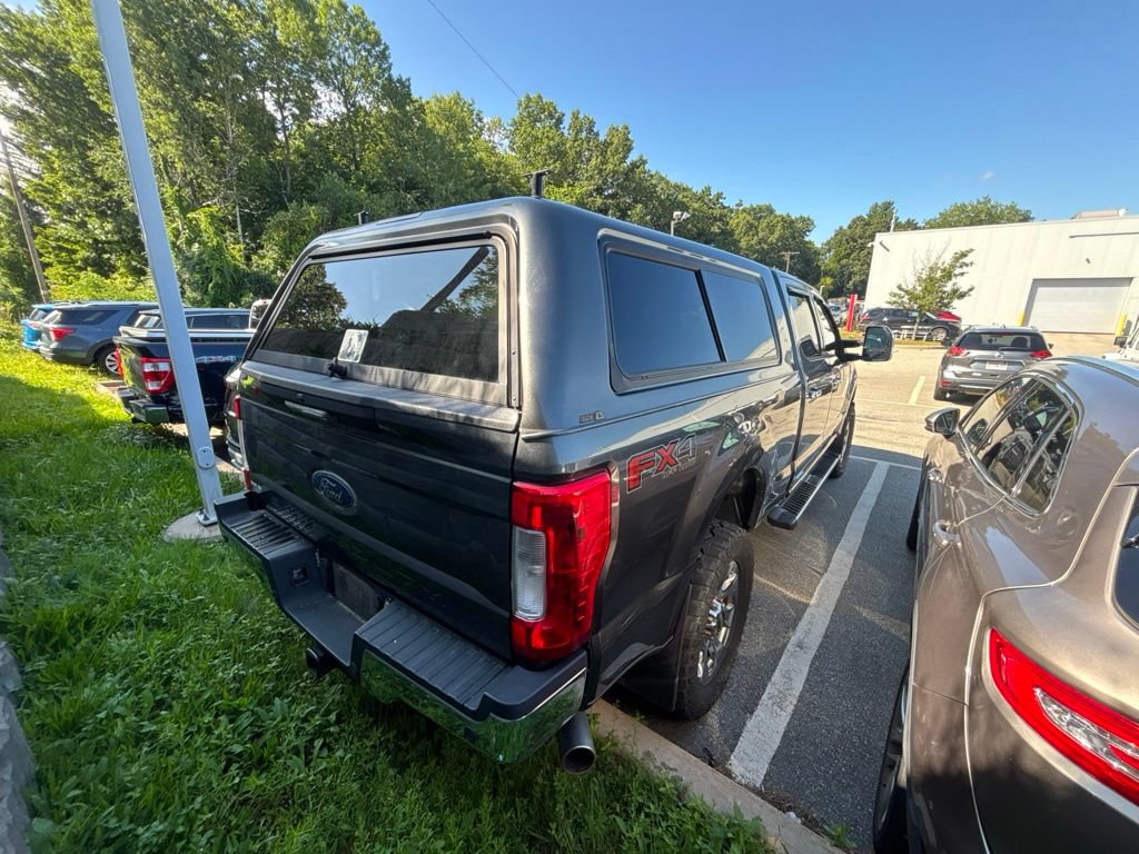 Used 2019 Ford F250 Lariat w/ Chrome Package AWD/4WD image 6