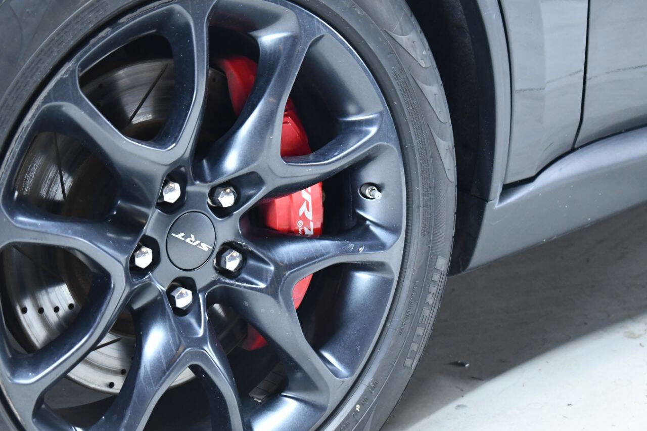 Used 2021 Dodge Durango SRT w/ Technology Group AWD/4WD image 9