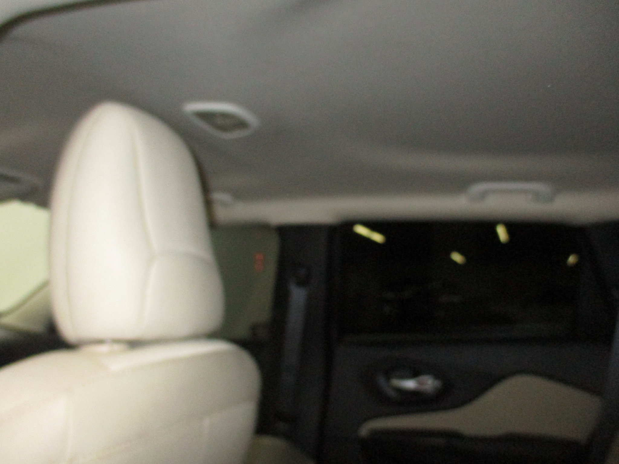 Used 2017 Jeep Cherokee Sport w/ Cold Weather Group image 17