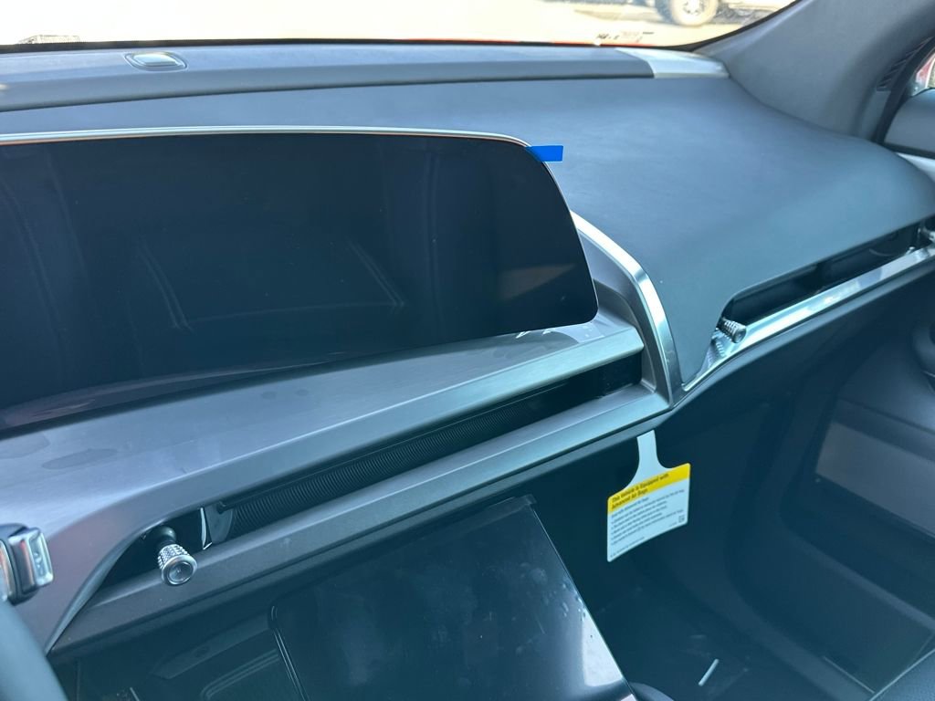 New 2026 Cadillac Vistiq Sport w/ LPO, Floor Liner Package image 22