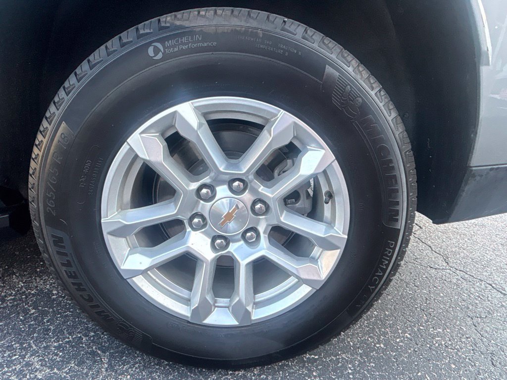 Used 2025 Chevrolet Tahoe LT AWD/4WD image 28