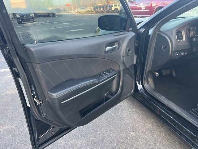 Used 2023 Dodge Charger SXT image 5