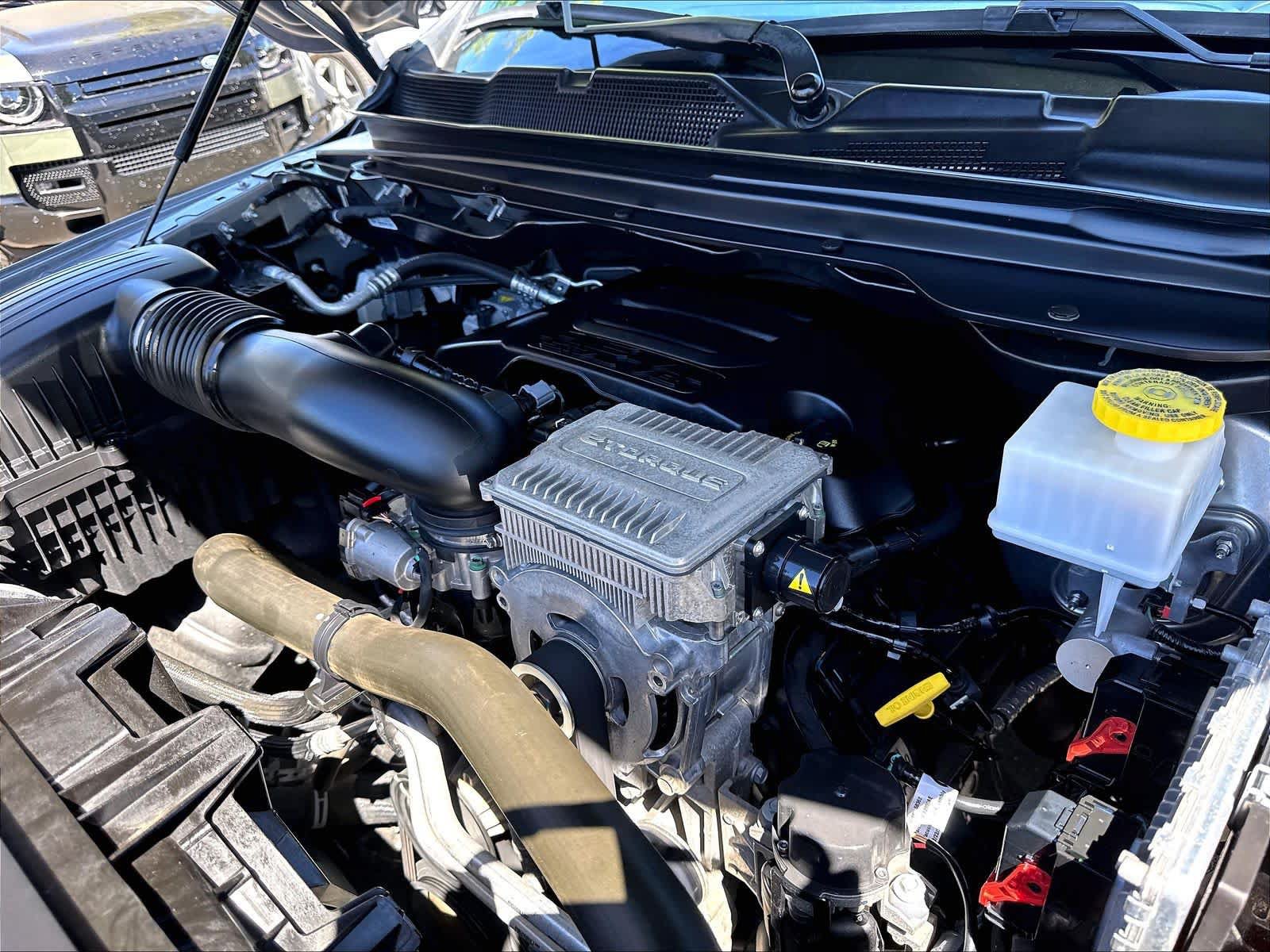Used 2022 RAM 1500 Limited AWD/4WD image 31