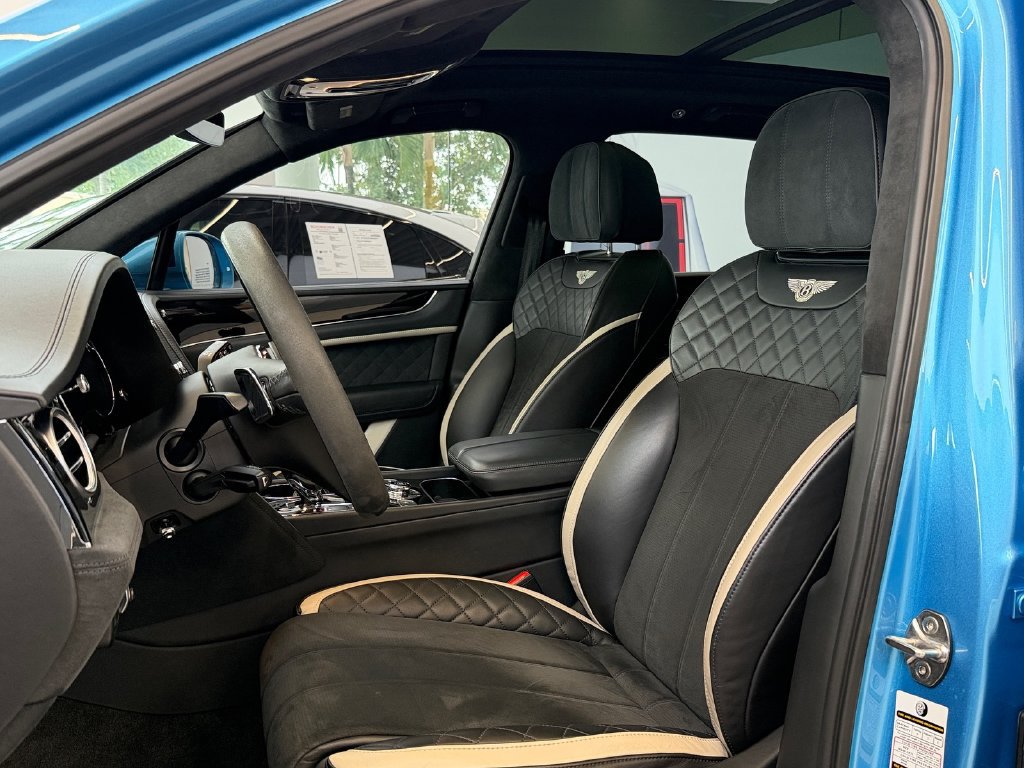 Used 2020 Bentley Bentayga Speed AWD/4WD image 9