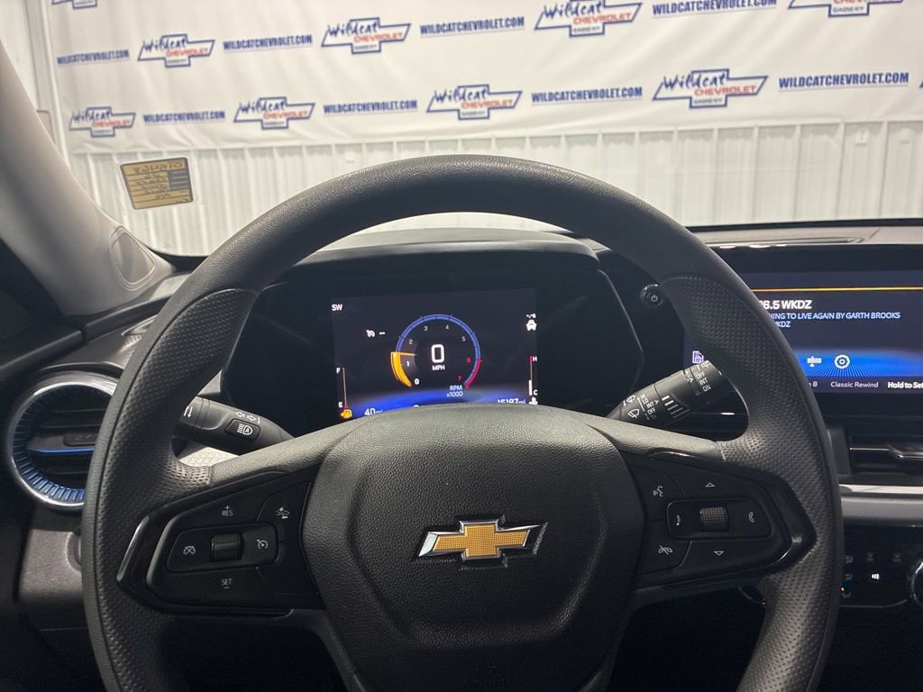 Used 2026 Chevrolet Trax LT FWD image 20