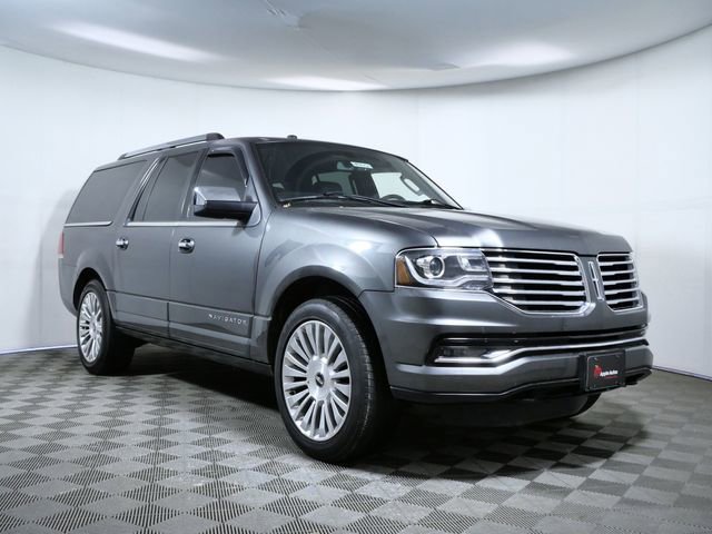 Used 2016 Lincoln Navigator L Reserve AWD/4WD image 1