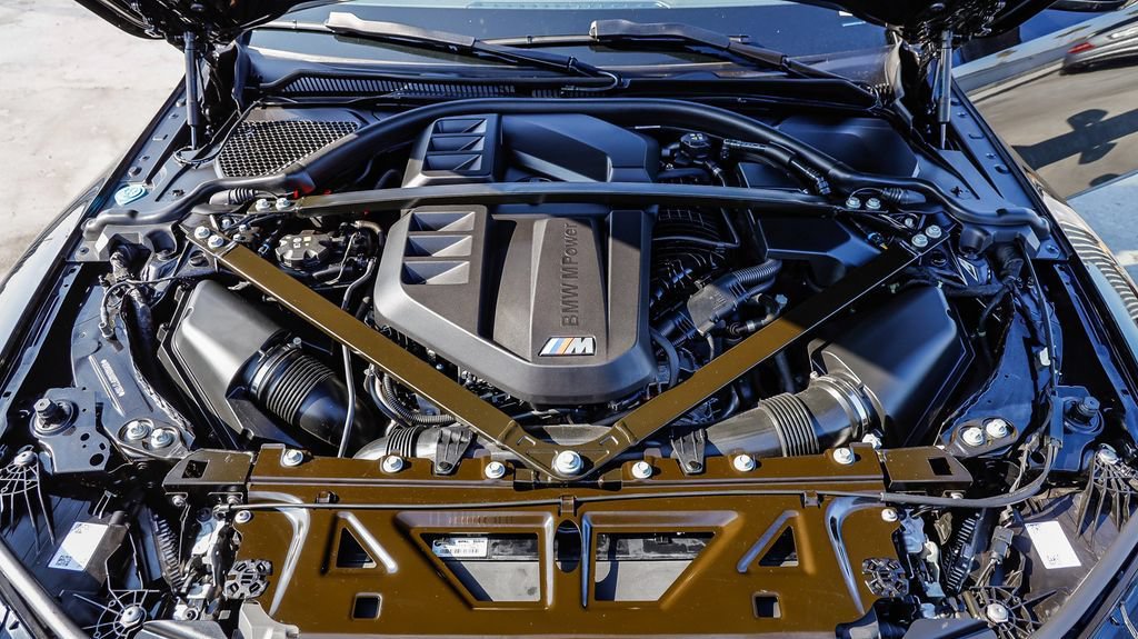 Used 2025 BMW M3 Competition AWD/4WD image 32