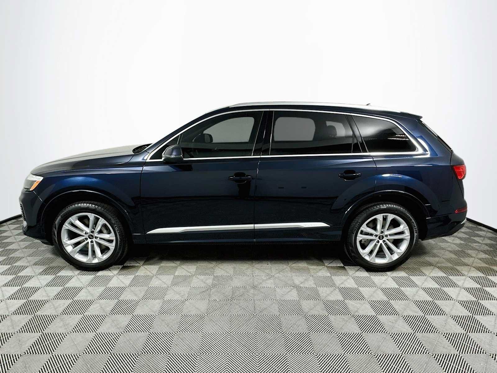New 2026 Audi Q7 2.0T Premium Plus AWD/4WD image 4