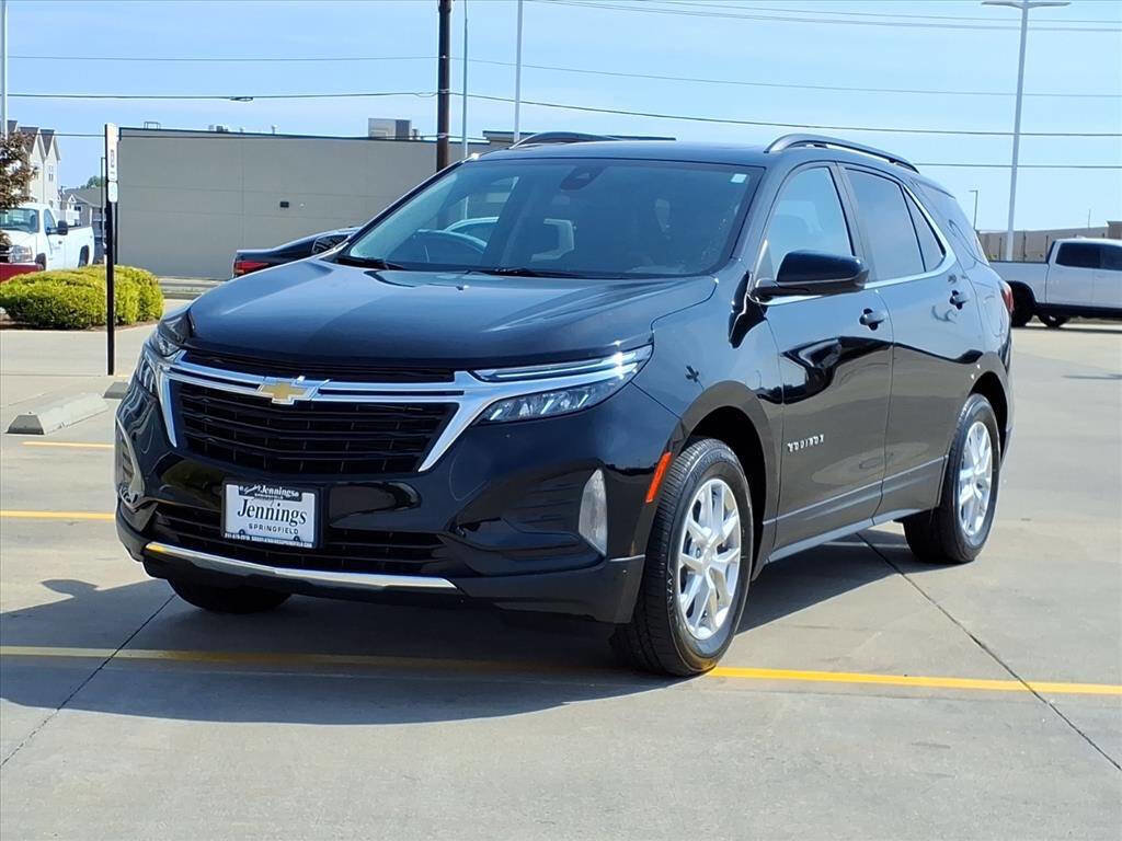 Used 2022 Chevrolet Equinox LT image 3