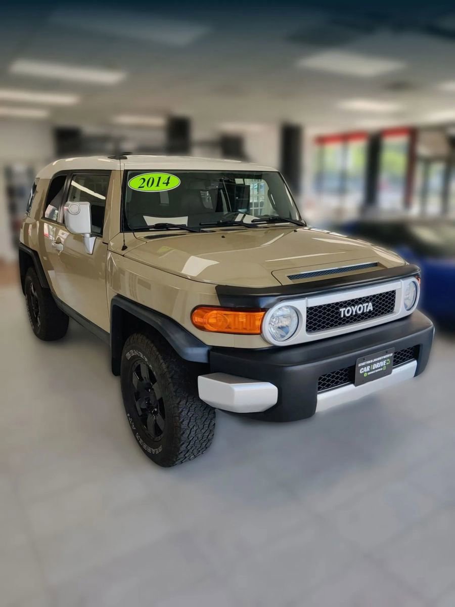 Used 2014 Toyota FJ Cruiser 4WD w/ Convenience Package image 4
