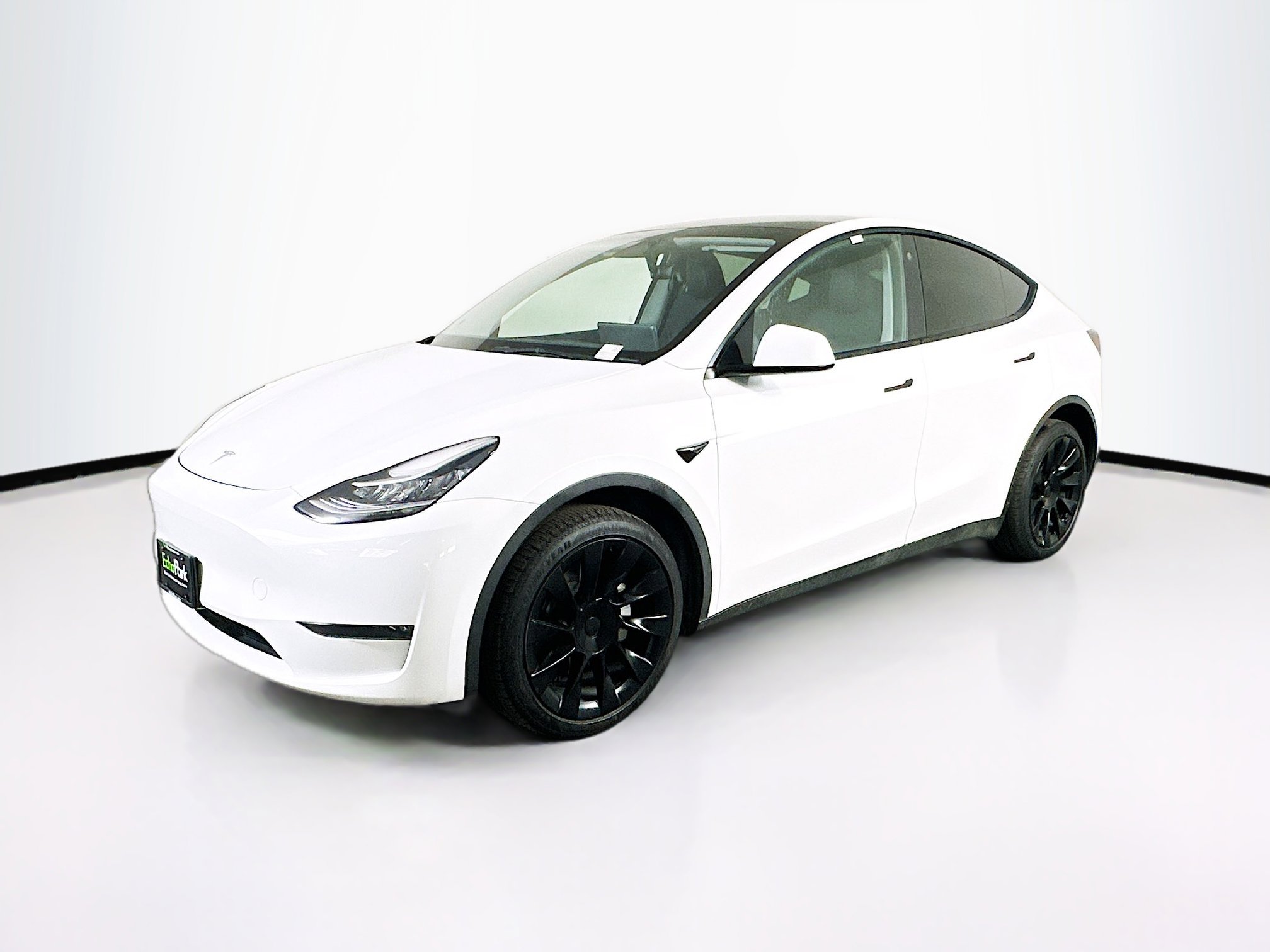 Used 2023 Tesla Model Y Long Range AWD/4WD image 3