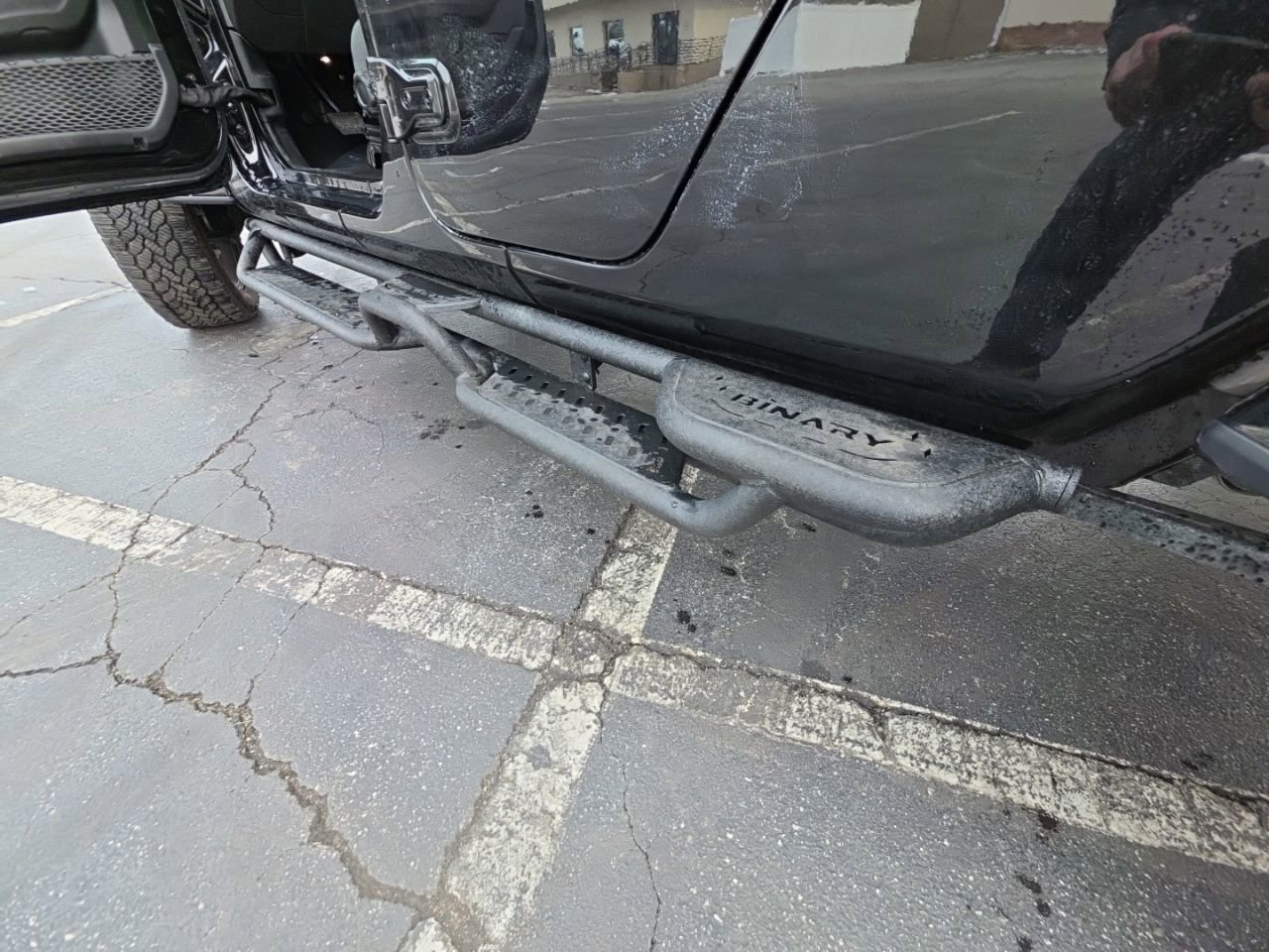 Used 2025 Jeep Gladiator Sport image 28